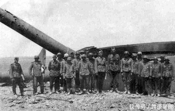 苏军|老照片：马其诺防线成为笑柄，苏联一座要塞，却硬杠德军半年多