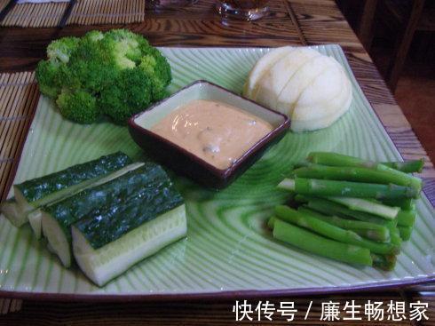 尿液|肝有问题,“下半身”会有3个症状,若是还没有,说明肝还不错