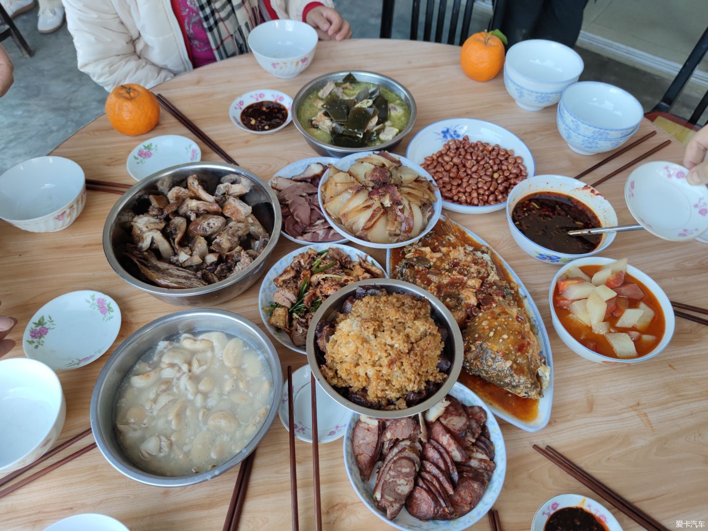 中年|到乡坝头吃农家饭