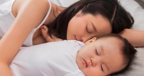 情商|孩子的3种睡姿,对应以后的“性格”如果是第二种,娃的情商高