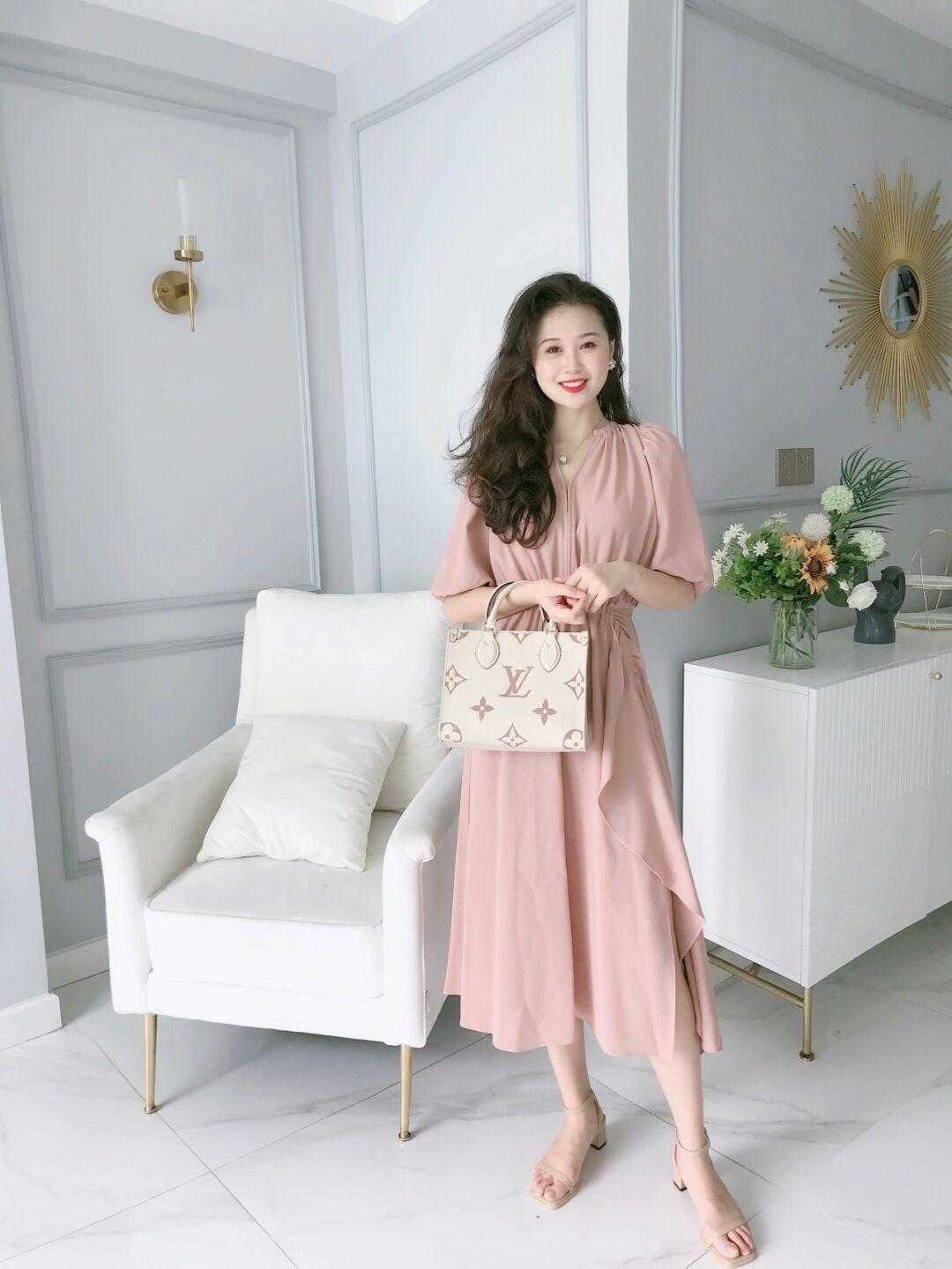 针织衫|过了50岁+的女人怎么穿?学会这几个搭配要点,让你减龄又时髦