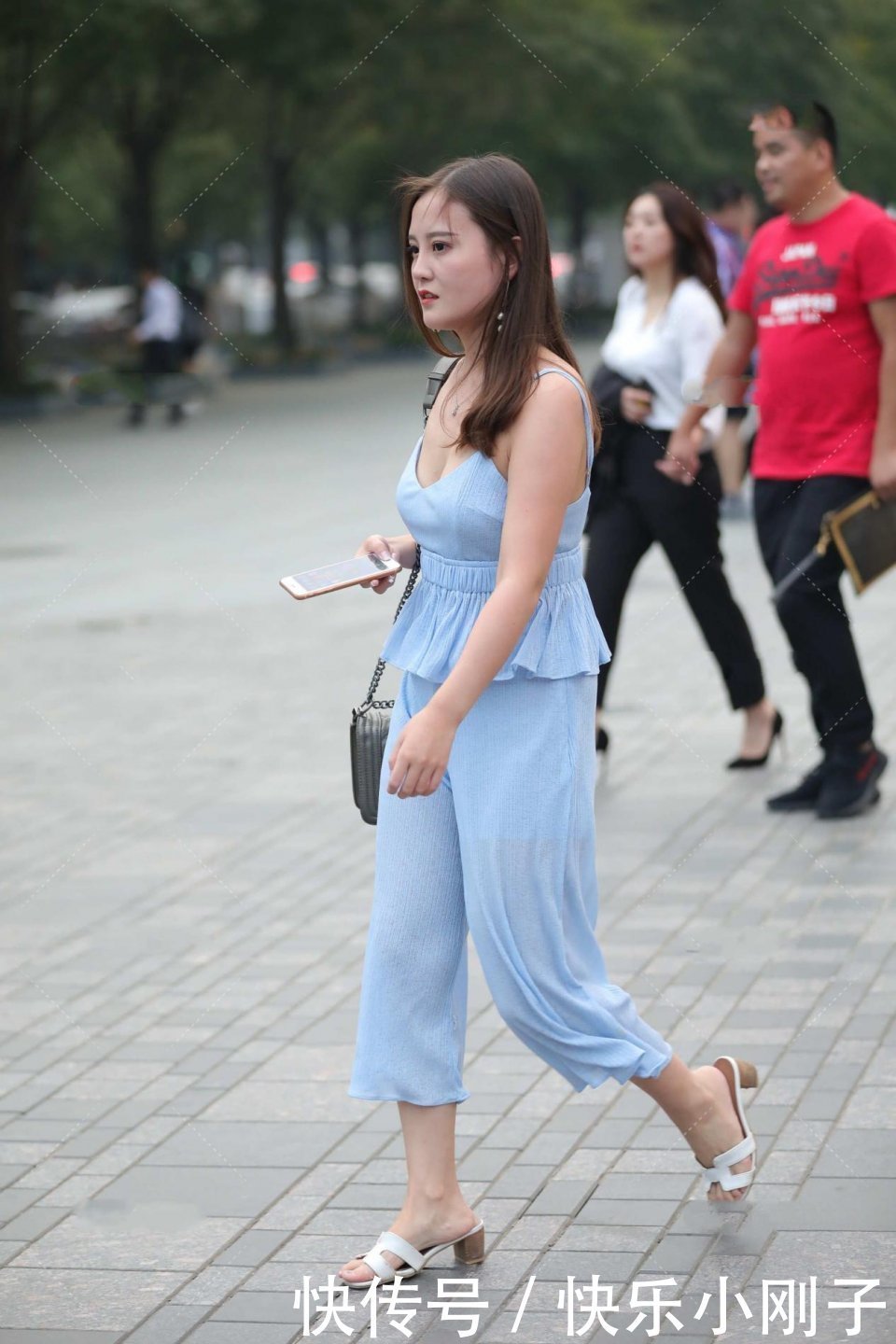 妙招|套装如何选择和穿搭?分享穿衣小妙招,展现身材优点不是梦!