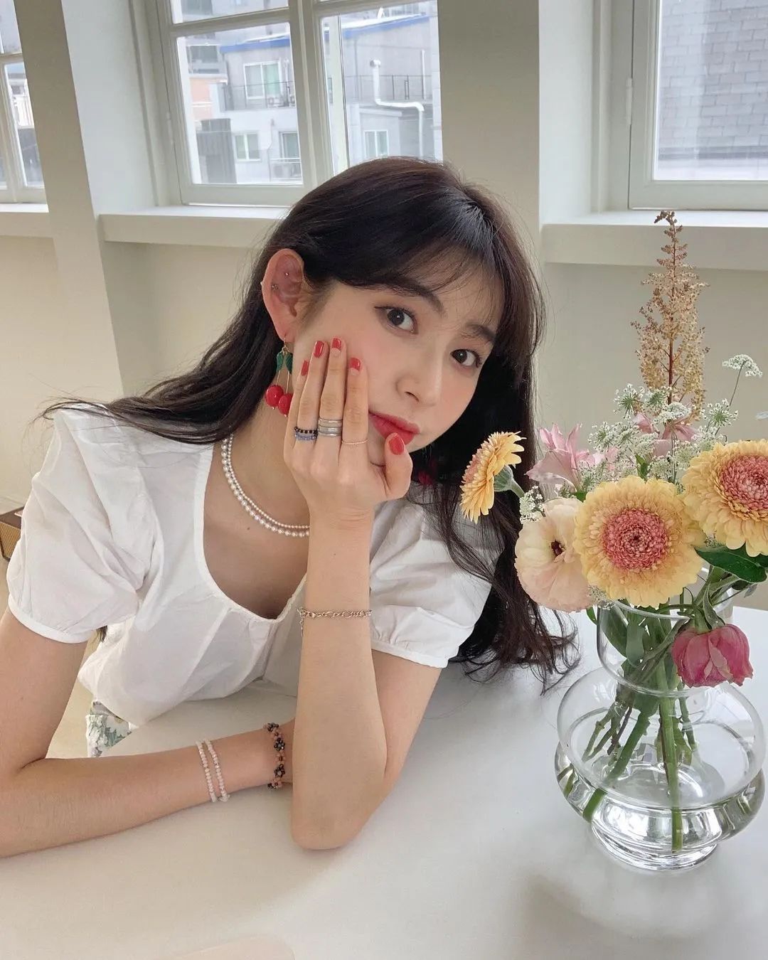 小姐姐|裙子款式太多怎么选？今夏流行穿“茶歇裙”，气质又显高