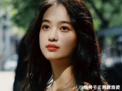 女孩子自认为“很村”的3种发型,男生却会很心动,小仙女要学会