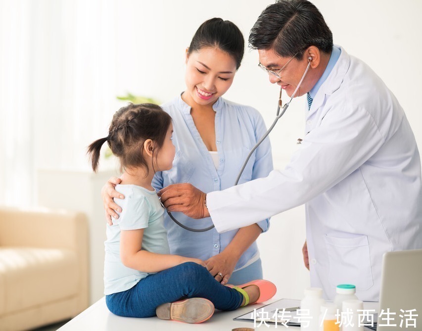 表姐|6岁男孩积食不发育,专家这调料炒菜太多,难怪娃个头矮小