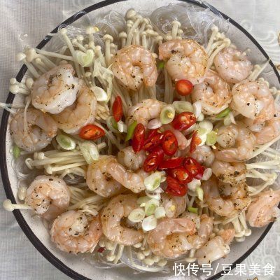 蒸虾|鲜虾啤酒｜金针粉丝蒸虾｜小酌夏夜