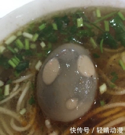 当场|妹子囧图:偶遇一女神为她当场画了幅素描一起来鉴赏下