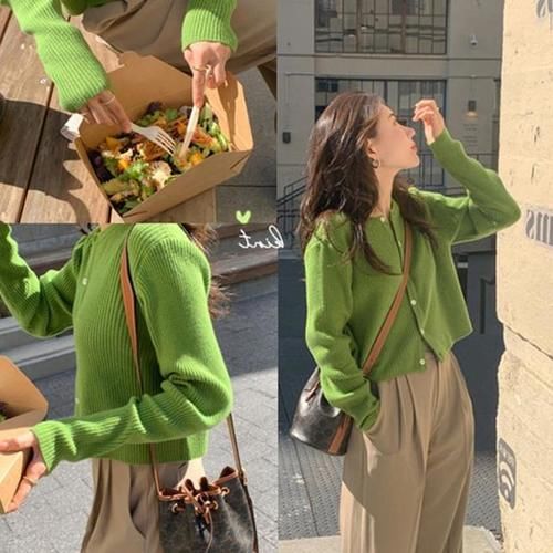 针织开衫这么穿太好看了，出镜率极高，百搭又时髦