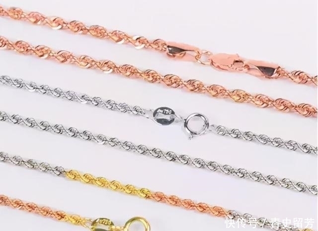 手腕 热门项链和手链样式科普:肖邦链、蛇骨链、凤尾链