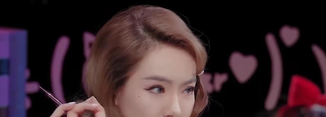 张翰|张翰爆金句“喜欢一个人要什么脸皮”怼戚薇,当年这样追郑爽吗?