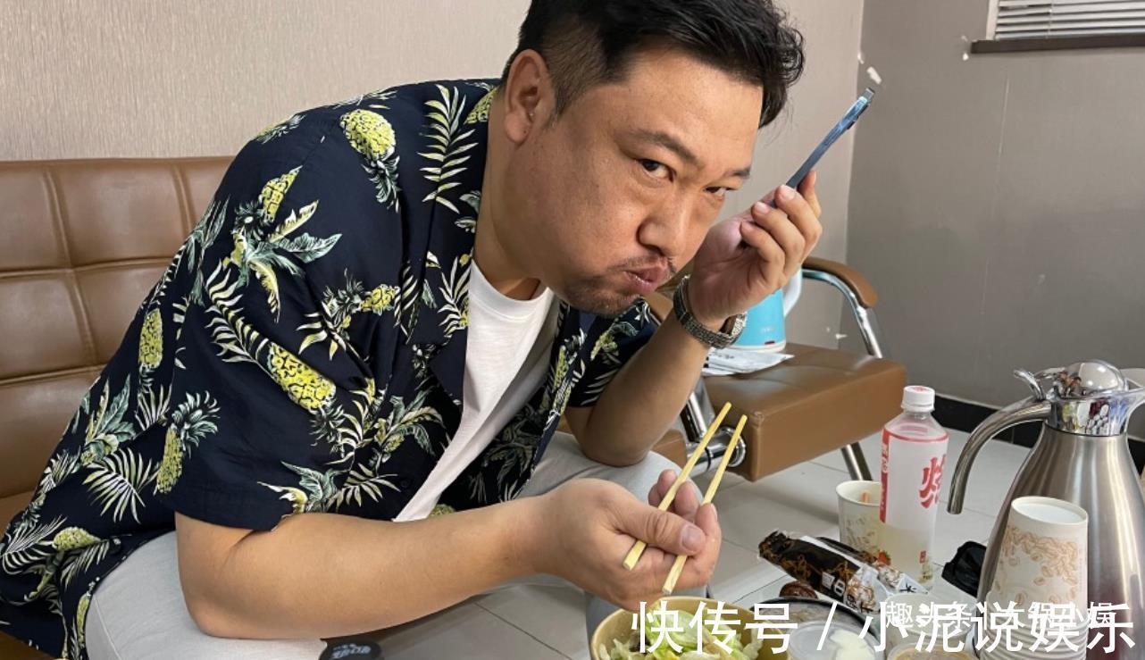 喜劇|都是《歡樂喜劇人》總冠軍，論能力在沈騰之上，卻淪為爛片專業(yè)戶