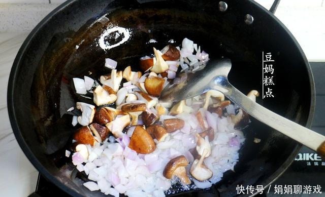 家常麻婆豆腐的做法,简单易上手,没肉也想吃2碗