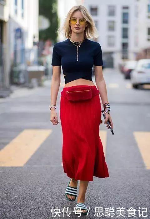 出门散步手机钥匙没地放?建议大家这样做,巧妙又实用