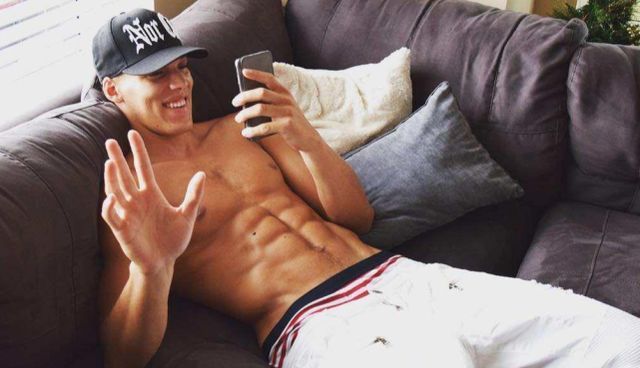 腹肌|NBA怎样的腹肌才算完美?戈登似搓衣板 韦德似黑巧克力