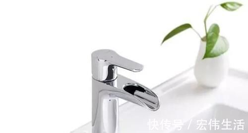 黄铜|卫生间装修这七点可不能错,我家只错了一点,返工半个月才弄好