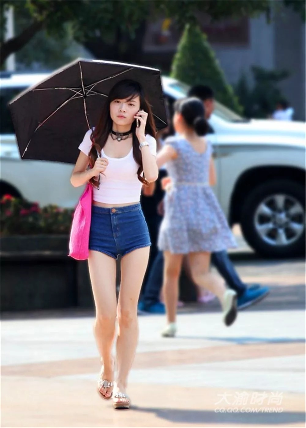 展示|气质女性时尚穿搭,高跟鞋展示出清纯可人的姿态