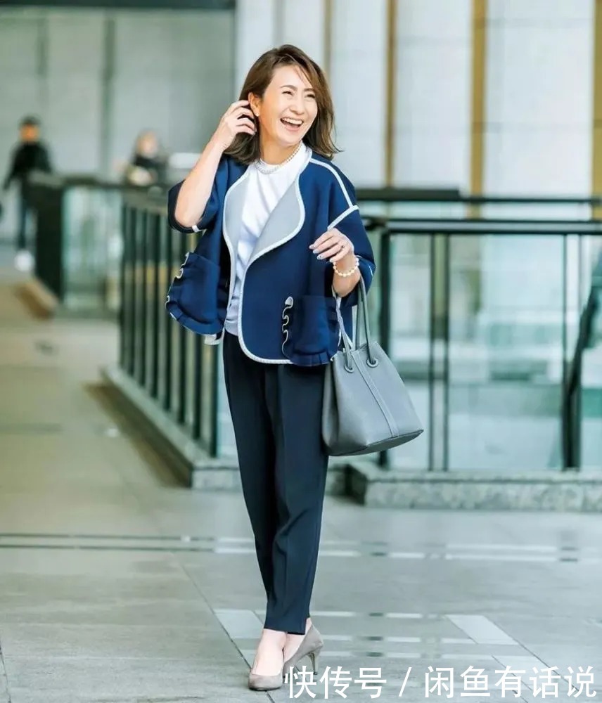 女人|女人40岁后不想做“黄脸婆”,多尝试“减法穿搭”,减龄又显高级