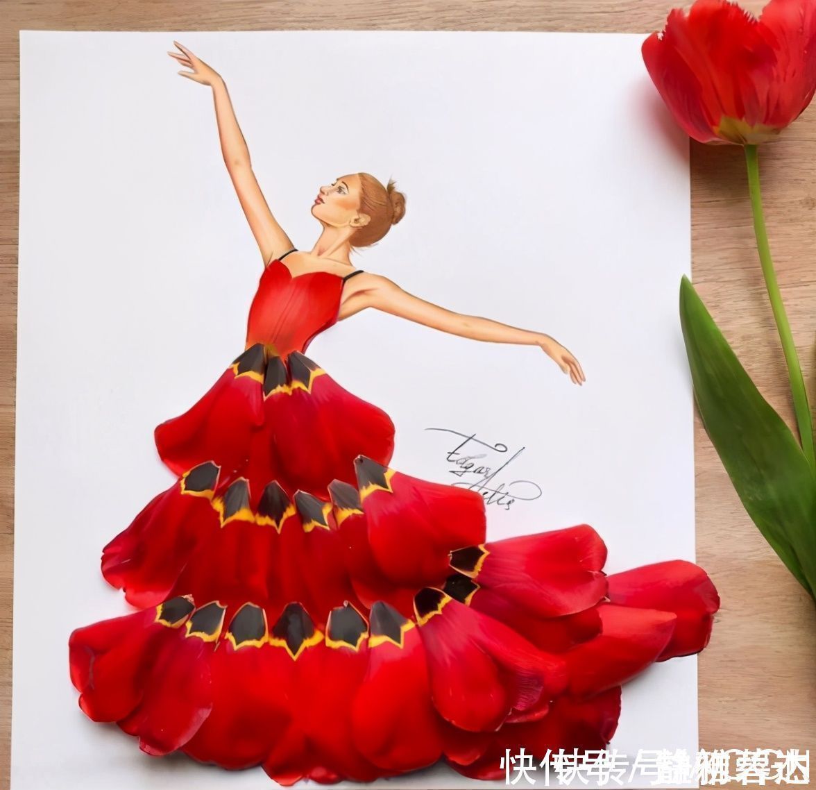 画师大佬太有创意,用面条和汉堡给美女当裙子,看了感觉挺有食欲