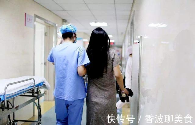 发动|胎儿发动后去医院，孕妈是穿裤子更合适？还是穿裙子更方便？