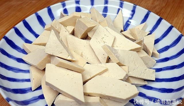  豆腐学会这样做，比红烧肉还要香，做法详细讲解，一看就会