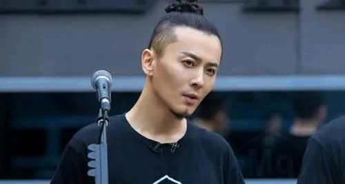 陳輝|《哥哥》五公舞臺(tái)結(jié)果曝光，嫂子團(tuán)助陣，搖滾老炮剛復(fù)活再遭淘汰