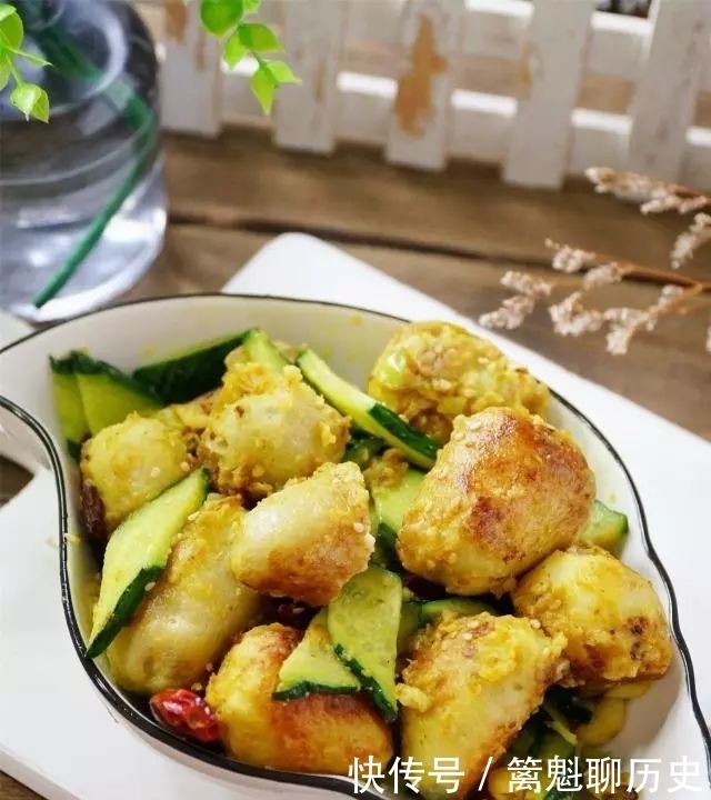 天冷了,遇到这菜我从不放过,炒一炒微辣焦香,好吃的吮指头