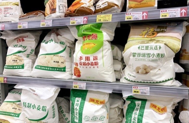 买袋装面粉时,内行人教你看这“3指标”,蒸馒头软、包饺子香!
