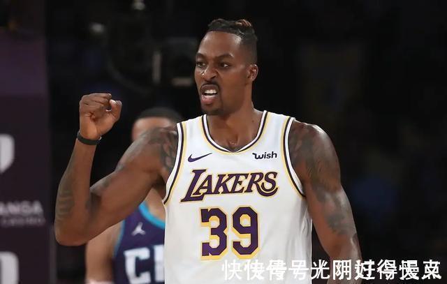 威少|霍华德喊话詹姆斯和威少:请不要来和我抢篮板,你们负责快攻就好