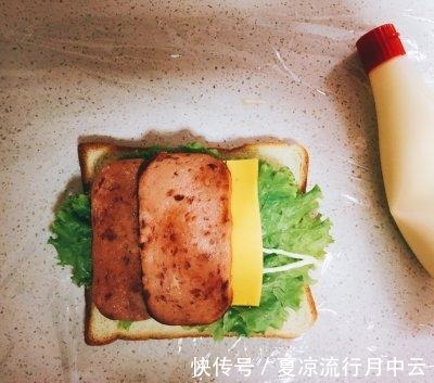 沙拉酱|丘比三明治 午餐肉芝士三明治！
