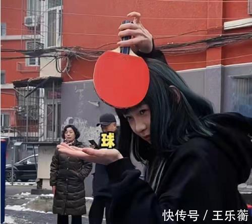 乒乓球|奥运冠军张继科与网红切磋球技,引来各种议论,马龙也被牵扯进来
