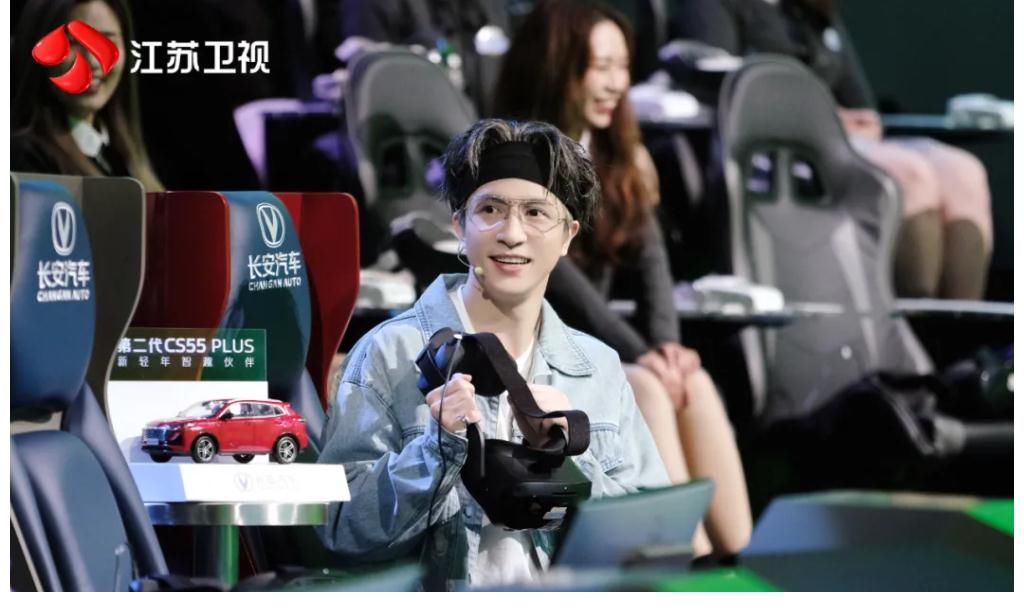 请回答《2060》:来自平行时空「星环城」的虚拟形象何以叫人破防