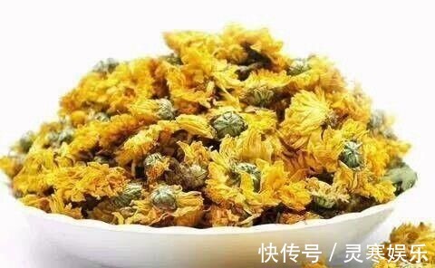 张医师|女性用此物泡水喝,坚持半月,活血化瘀,子宫干净了远离妇科炎症