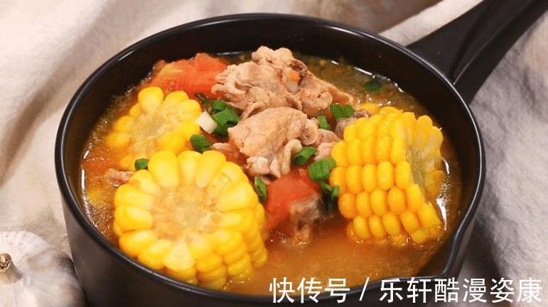 做菜|用排骨做菜时,不能只会焯水,学会3招,排骨不腥,怎么做都好吃