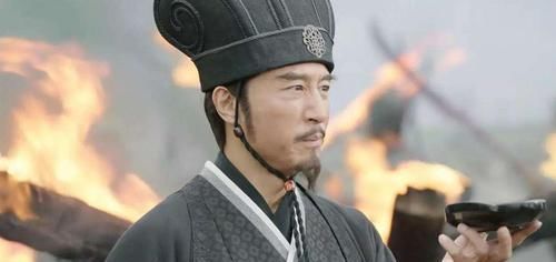 为啥|夷陵大战刘备为啥不捎上孔明?压根不像三国演义所说那样