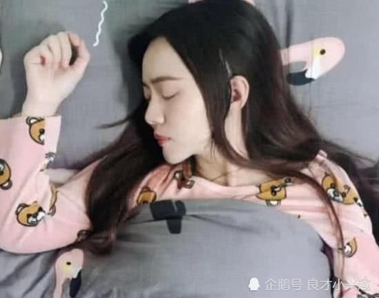 初中女孩子“自毁”颜值的3件事,学姐怪不得你越来越“丑”