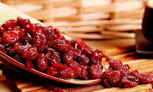 延缓衰老|爱美女性坚持吃3种食物,补充营养,延缓衰老,爱吃就赚了