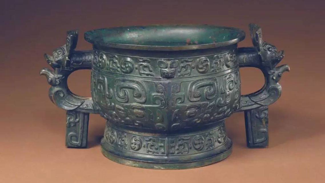 萧子显#陆游一首谈论写作的诗,第一句仅10字就流传千古,令人拍案叫绝