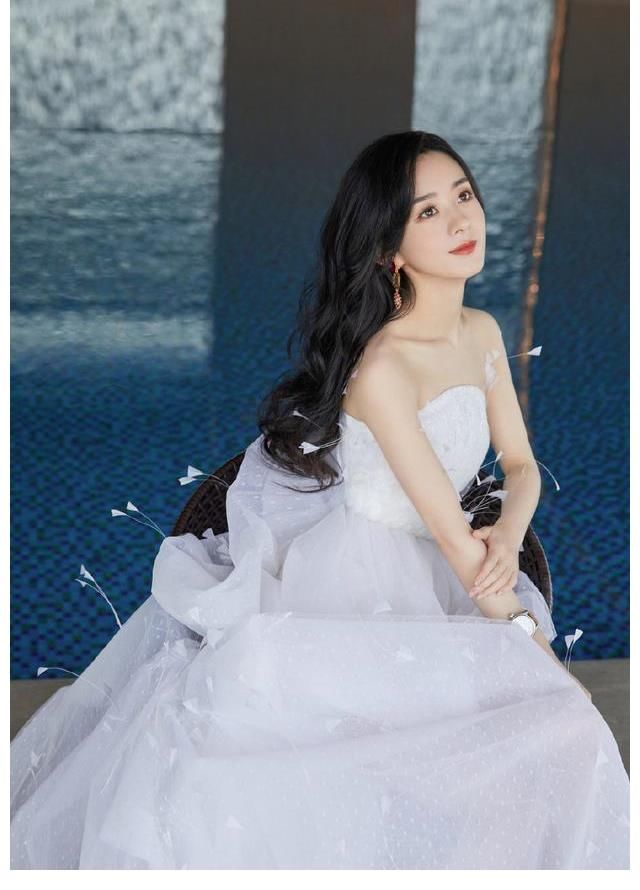 明月|赵丽颖加盟湾区升明月