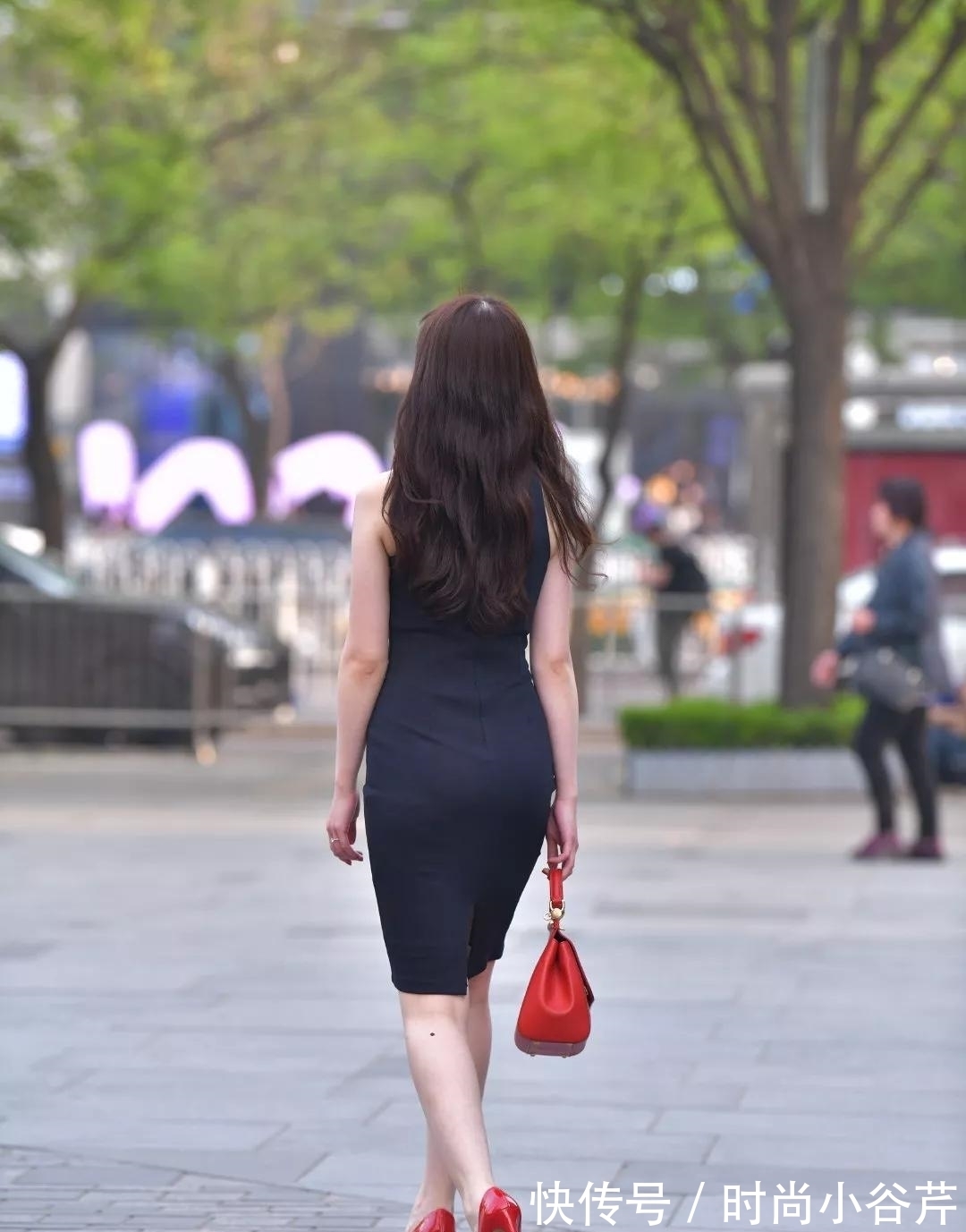 高跟鞋 大长腿还需要穿高跟鞋吗?