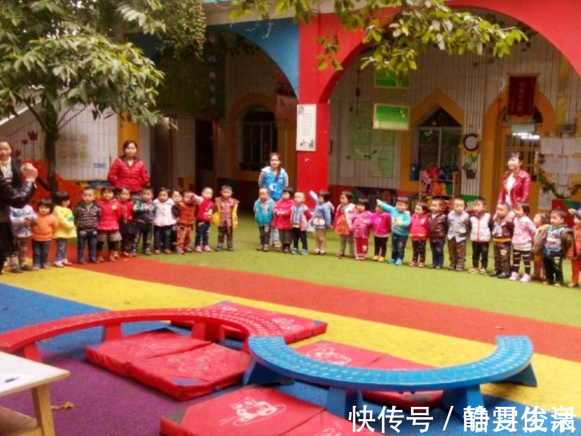 老师|幼儿园老师神总结:从孩子穿什么衣服,可了解到孩子的家庭