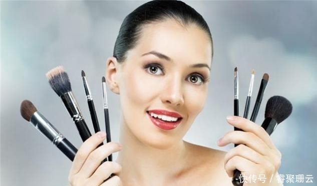 洗面奶|女人不管奔几,洗脸后要懂得“4不要”,不然再贵的护肤品也白用