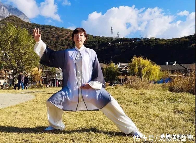 演练|身法步法练好都靠它，四字助你开好胯