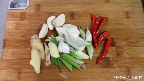 食欲|开春吃此菜酸爽开胃促食欲,10元一斤买3斤,身体壮实不长肉