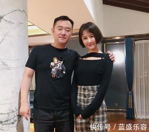 尹霄|孔令辉现身！离职4年很憔悴，具备回归条件，被呼吁执教孙颖莎！