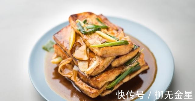 蚝油豆腐|学会这道家常蚝油豆腐,鲜香酥脆还入味,不用5分钟就炒好一道菜!
