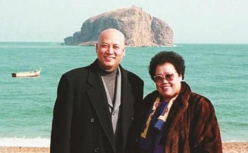 家具|中国最牛女富豪,靠“捡漏”文物发家致富,现身家525亿