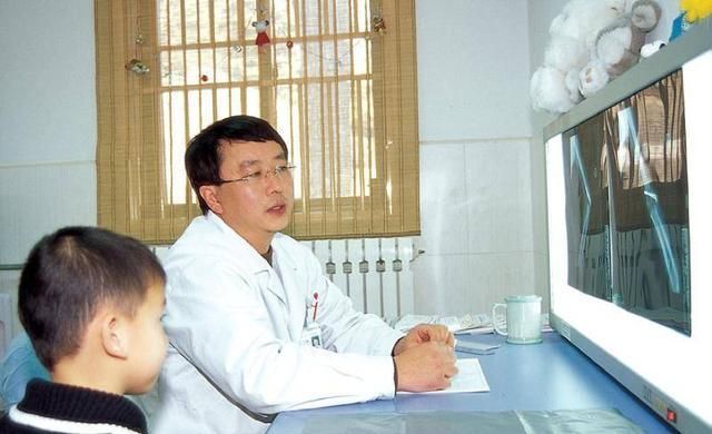 缺乏症|为了孩子长高,你愿意给孩子打生长激素吗?生长激素是否有必要打