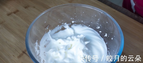 牛奶10种新鲜做法，软软糯糯，解馋又好吃，上桌抢光！