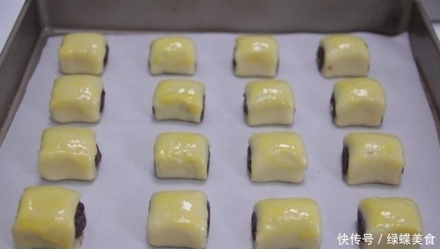 红豆和“它”一起煮,皱纹消失啦,子宫干净了,头发慢慢变乌黑