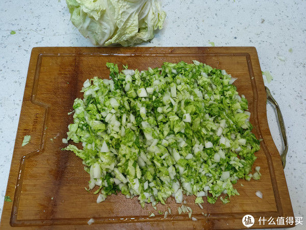 白菜|猪肉白菜馅饺子怎么做才好吃?教你饺子店做法,流油流汁特美味